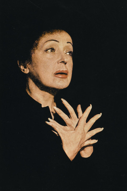  Edith Piaf