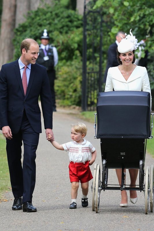 Princas Williamas ir Kembridžo hercogienė Catherine su vaikais