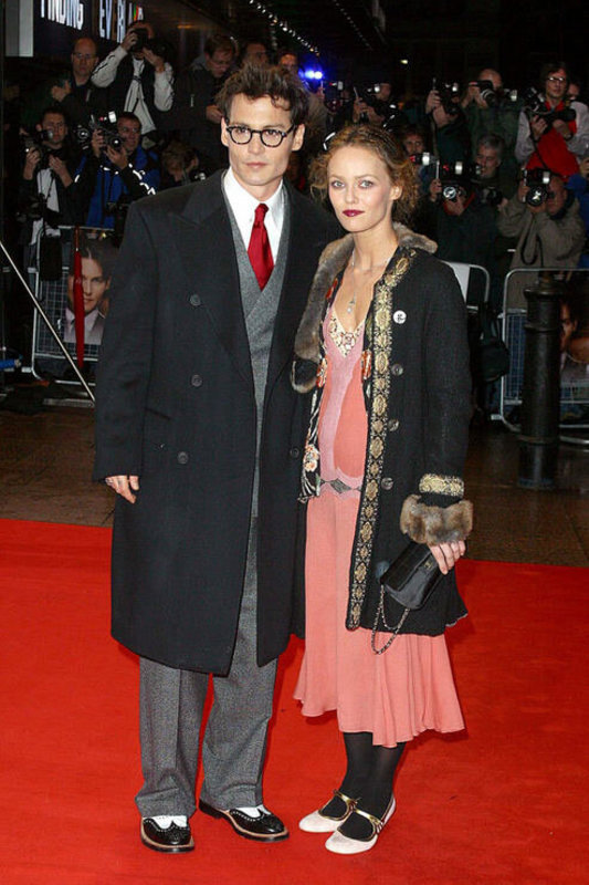 Johnny Deppas ir Vanessa Paradis (2004 m.)