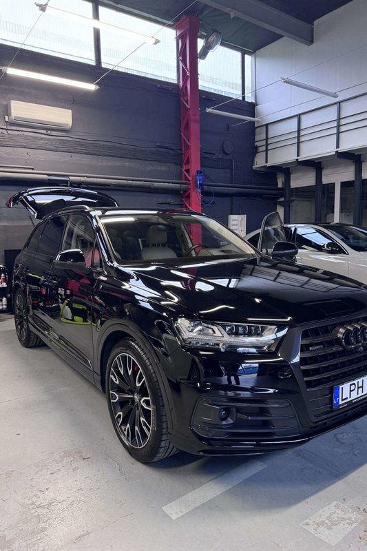 Mindaugas Lipnius pranešė apie parduodamą „Audi Q7“ automobilį