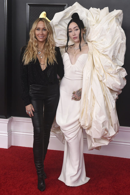 Tish Cyrus ir Noah Cyrus