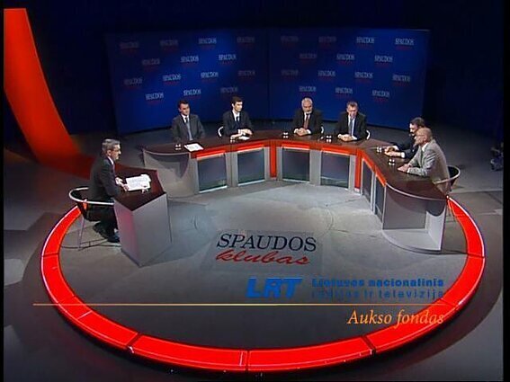 LRT archyvinė nuotr. „Spaudos klubas“ – 1998–2016 m. Lietuvos televizijos eteryje transliuota laida, rodyta kiekvieną trečiadienį 21 val. Vedėjas – Audrius Siaurusevičius