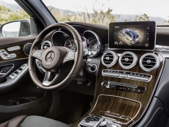 Pirmieji pretendentai į „Metų automobilio 2017“ titulą, E klasės „Mercedes-Benz“