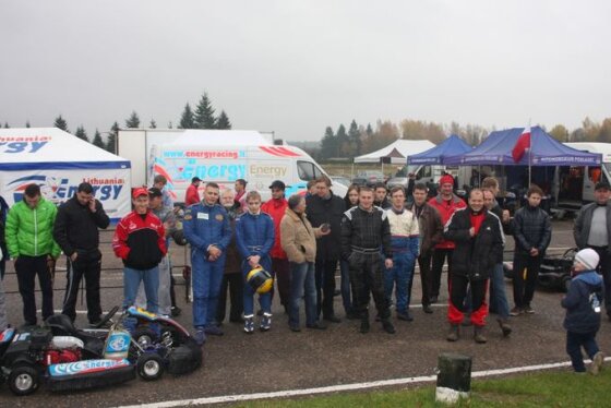 Turnyro organizatorių nuotr./GAZAS.LT kartingo turnyro finalas Smalininkų kartodrome
