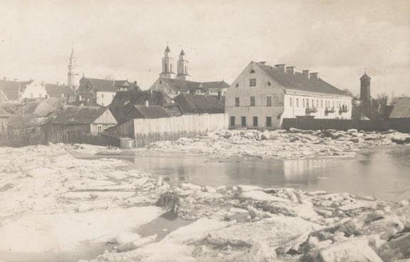 Kauno apskrities viešosios bibliotekos archyvų nuotr./1926 metų potvynis Kauno senamiestyje