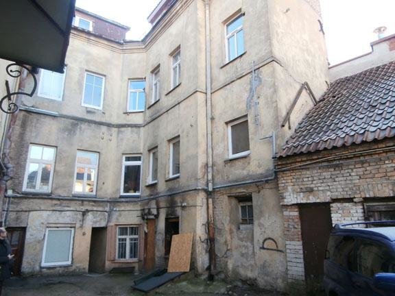 Vilniaus savivaldybės nuotr./10,46 kv. m butas Subačiaus gatvėje už 16,2 tūkst. eurų