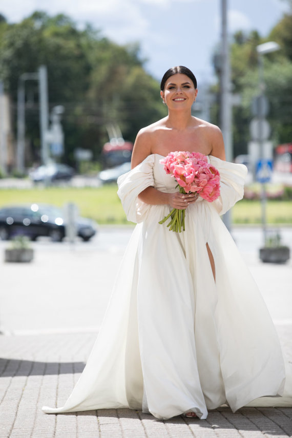 Julius Kalinskas / 15min photo / Inga Žuolytė and Adam Mikalauskas wedding moment