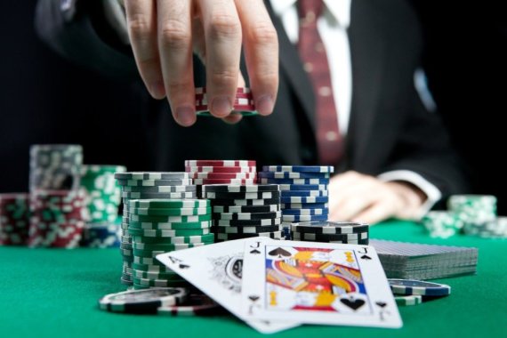 Fotolia Photo / Gambling