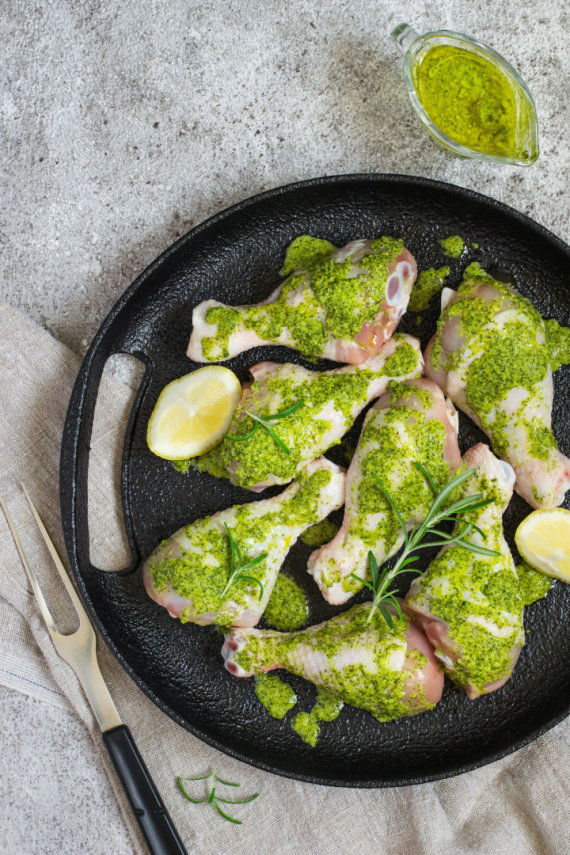 Photo of Vida Press / Chicken in herb marinade