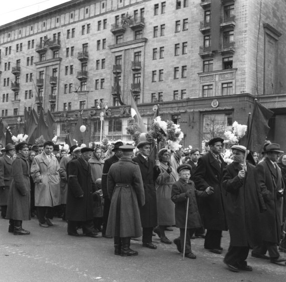 „Scanpix“ nuotr./Gegužės 1-osios demonstracija Maskvoje (1964 m.)