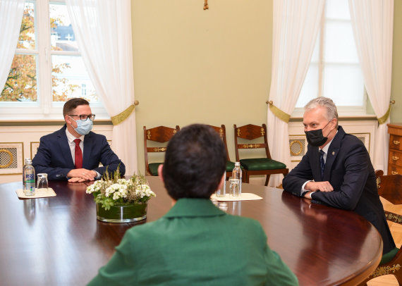 Office of the President of the Republic of Lithuania / Photo by R. Dačkus / Gitanas Nausėda met with Darius Vedrickas, candidate for Head of the Public Procurement Service