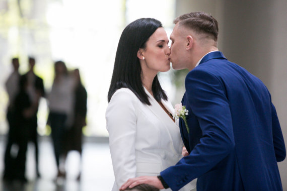 Photo by Julius Kalinskas / 15min / Moment of the wedding of Irina Juodrytė and Sergejs Maslobojevs