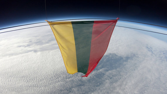 Ernestas Kalabuckas / Lithuanian flag in space 