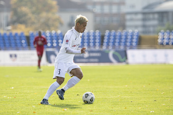 Photo by Paulius Peleckis / 15 min photo / Keisuke Honda