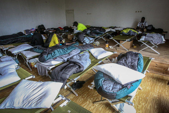 Photo by Vidmantas Balkūnas / 15 min photo / Migrants in the old school of Vydeniai