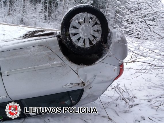 Panevėžio apskrities vyriausiojo policijos komisariato nuotr. /Avarija Rokiškio rajone 