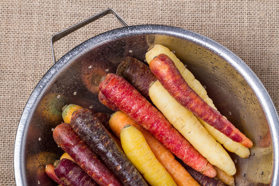 Photo by Vida Press / Carrots of various colors