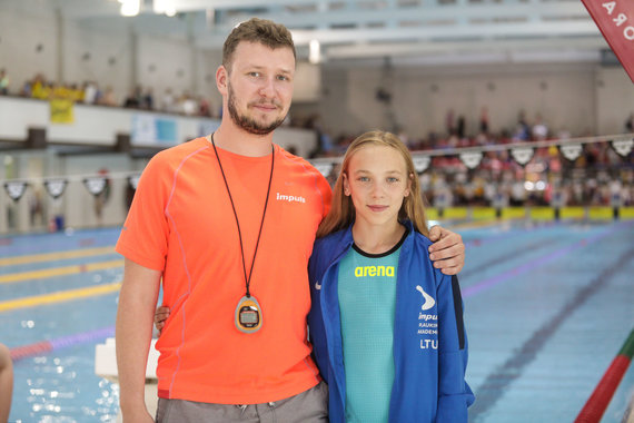 Photo by Erin Ovcharenko / 15min / Coach Kęstutis Steponavičius and Smiltė Plytnikaitė