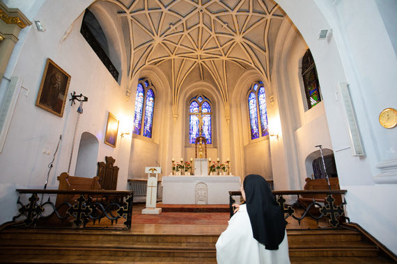 The altar installed by T. Matulionis in St. In the Church of St. Nicholas