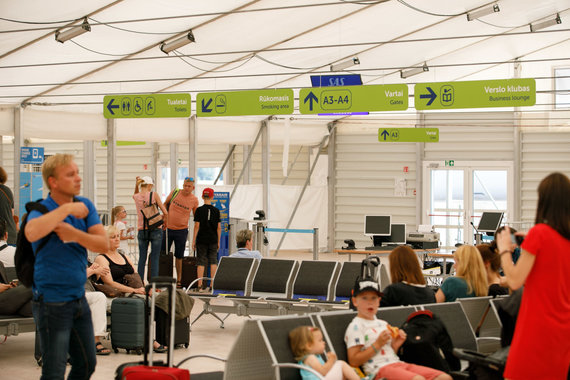 Photo by Erik Ovcharenko / 15-minute photo / Kaunas airport