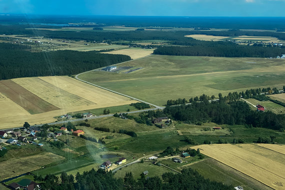 Julius Kalinskas photo / 15min / Images taken from Paluknis airfield