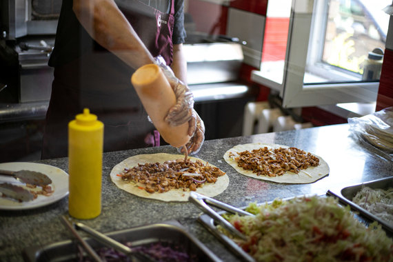 Julius Kalinskas / 15min photo / Mustafa Seren kebab