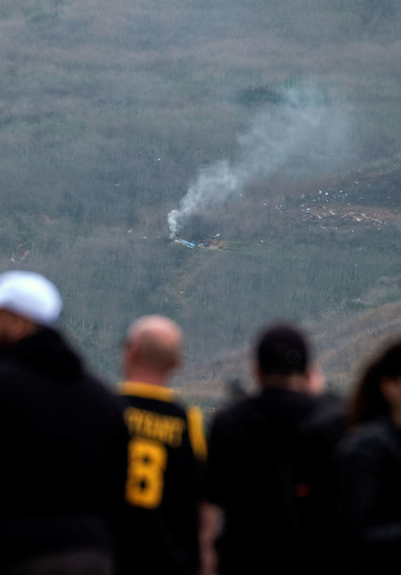 Reuters / Photo by Scanpix / The place where a helicopter flying over Kobe Bryant crashed