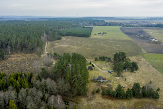 Photo by Lukas Balandis / 15min / Territory near Žasliai, reserved for the construction of the new airport