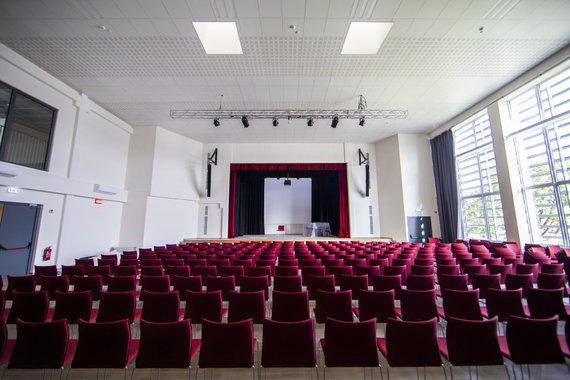 Lukas Balandis / 15min photo / Vilnius Gabija Progymnasium Assembly Hall