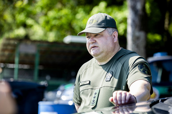 Photo by Luke April / 15 minutes / Deputies and representatives of SBGS on the border with Belarus