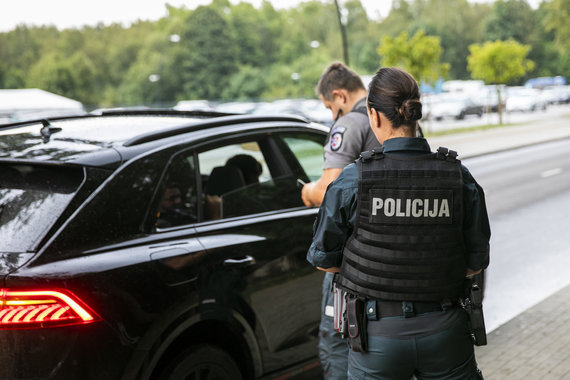 Photo by Lukas April / 15min / Afternoon on duty with the Palanga police