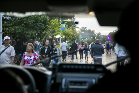 Photo by Lukas April / 15min / Afternoon on duty with the Palanga police