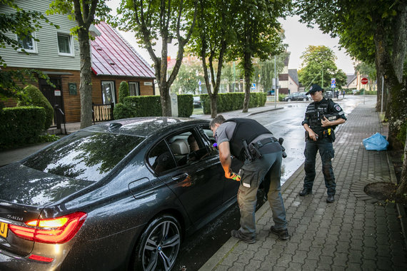 Photo by Lukas April / 15min / Afternoon on duty with the Palanga police