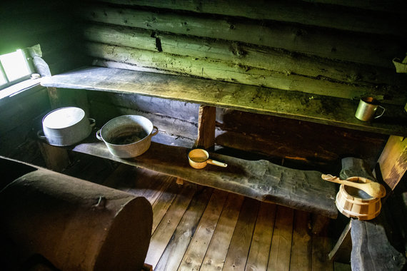 Luke April / Photo of 15min / Steaming sauna Karolis