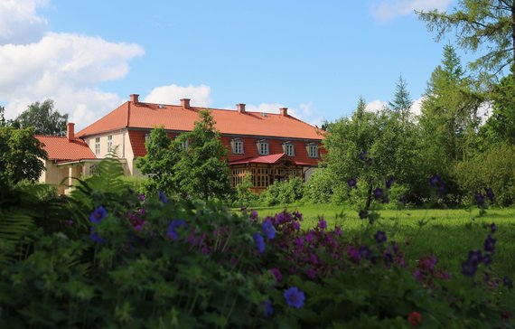 Indrė Bungardaitė / 15min photo / Oleriai mansion in Latvia