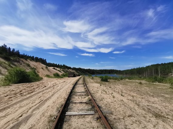 photo from checkinlithuania.com/Skersabaliai quarry