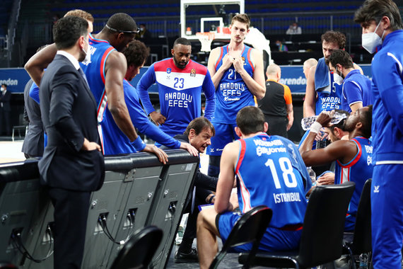 Euroleague photo via Getty / The difficult battle in Istanbul: Anadolu Efes - Grunwald