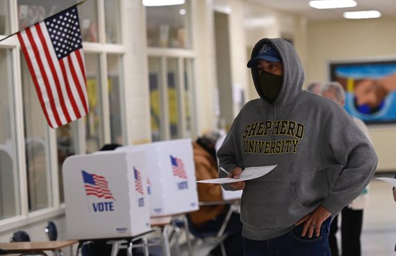 AFP / Scanpix Photo / Americans vote in presidential elections