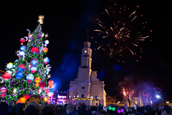 Marius Vizbaras / 15min photo / New Year's greeting in Kaunas