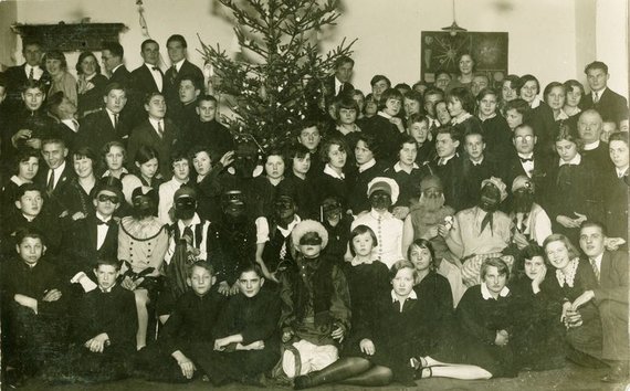 Photo from the Zarasai Region Museum / Christmas celebration in Zarasai in 1925.