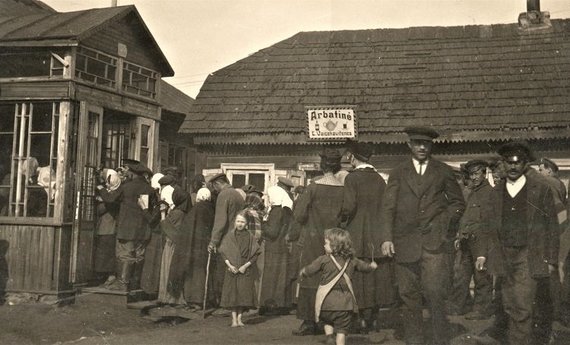 Photo from the Central State Archives of Lithuania, exhibition.  P-08689/1920 Elections of the Constituent Seimas in Radviliškis