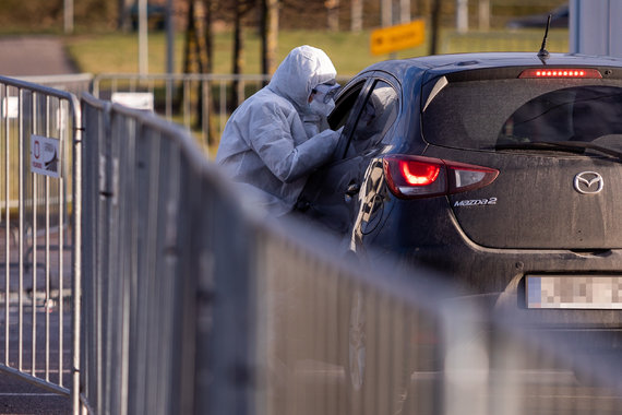 Photo by Sigismund Gedvila / 15min / Mobile coronavirus checkpoint