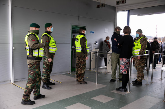 Photo by Sigismund Gedvila / 15min photo / Queues of people at the vaccination center 