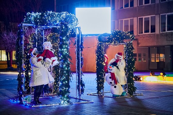 Photo by Sigitas Daščioras / Lighting a Christmas tree in Rokiškis