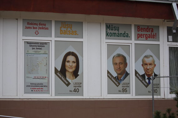 Photo by V. Sarpauskas / Political advertising of the LSDDP in Širvintos