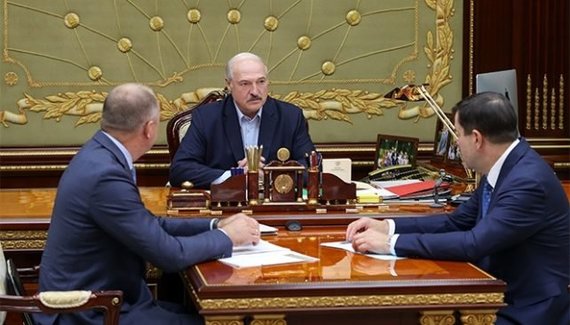 President.gov.by photo / Belarusian President A. Lukashenko heard a report from Valery Vakulchik, President of the KGB, and Ivan Noskevičius, Chairman of the Commission of Inquiry, on the situation with previously detained mercenaries from the private military company Vagner 