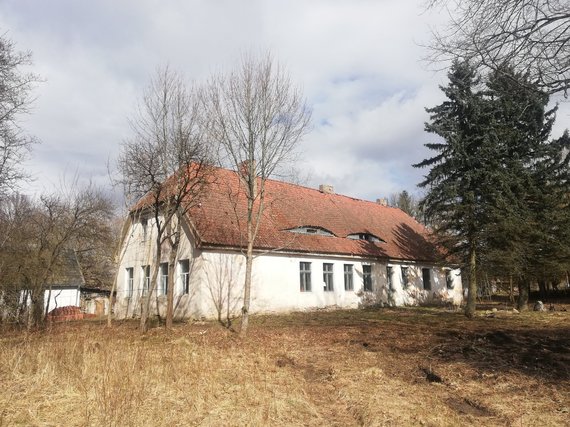 Photo from personal album / New house of Eugenijus Barzdžius