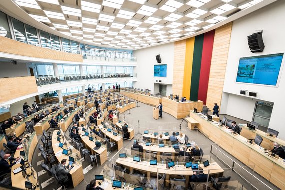 Arno Strumila / 15min photo / Seimas sitting