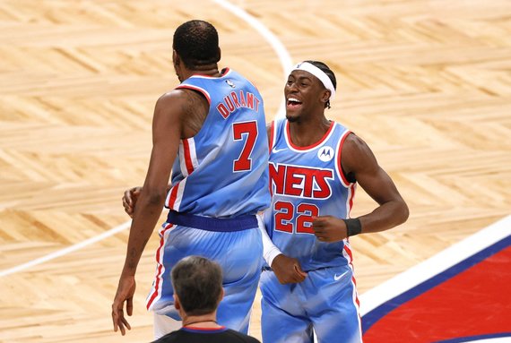 Scanpix Photo / Caris LeVert (right)