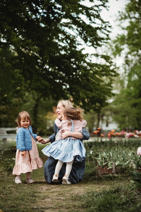 Personal album photo album / D. Šafranauskė with daughters